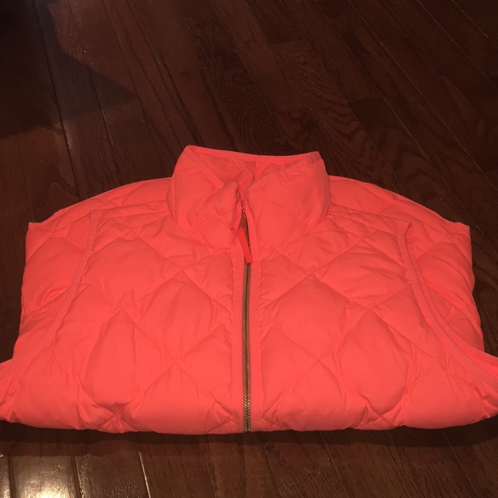 J.CREW Excursion quilted orange  vest